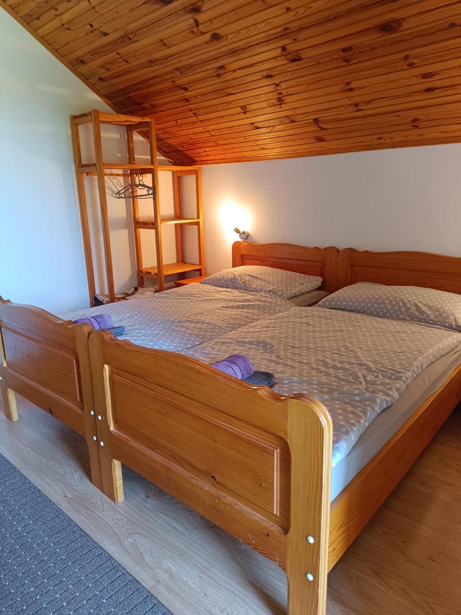 Guesthouse Mirko Hodak Селище Дрезницко Екстериор снимка
