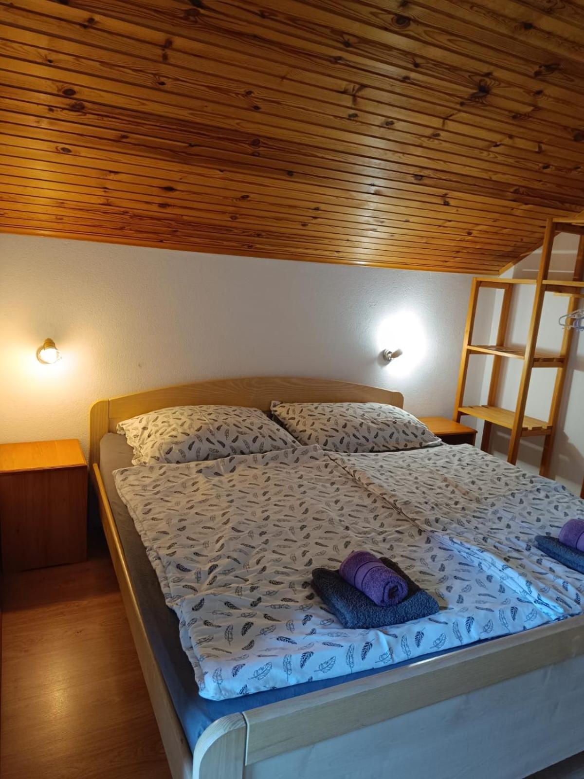 Guesthouse Mirko Hodak Селище Дрезницко Екстериор снимка